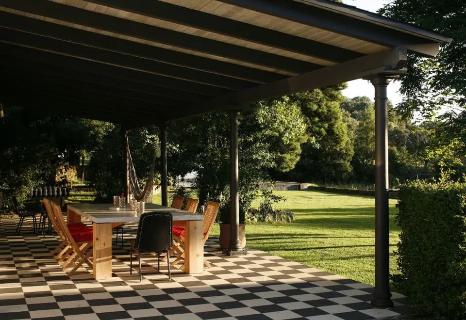 Imani Country House