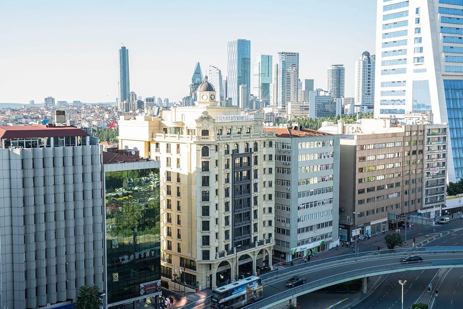 DoubleTree By Hilton İstanbul Gayrettepe