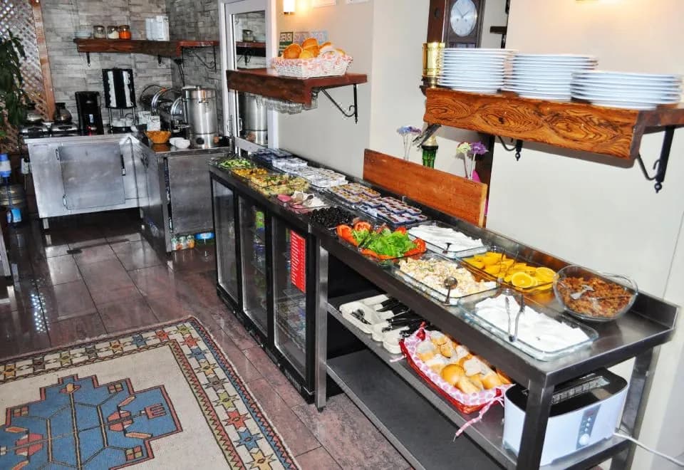 Antique Hostel