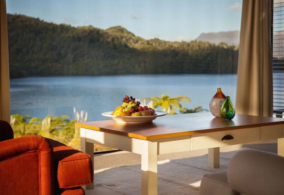 Solitaire Lodge