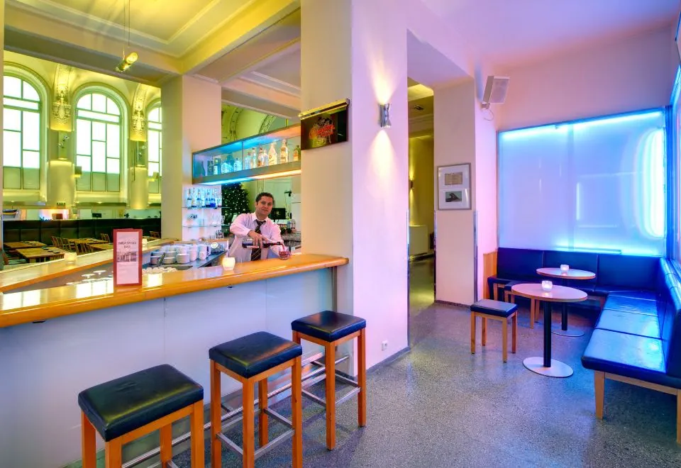 Theatrino Hotel