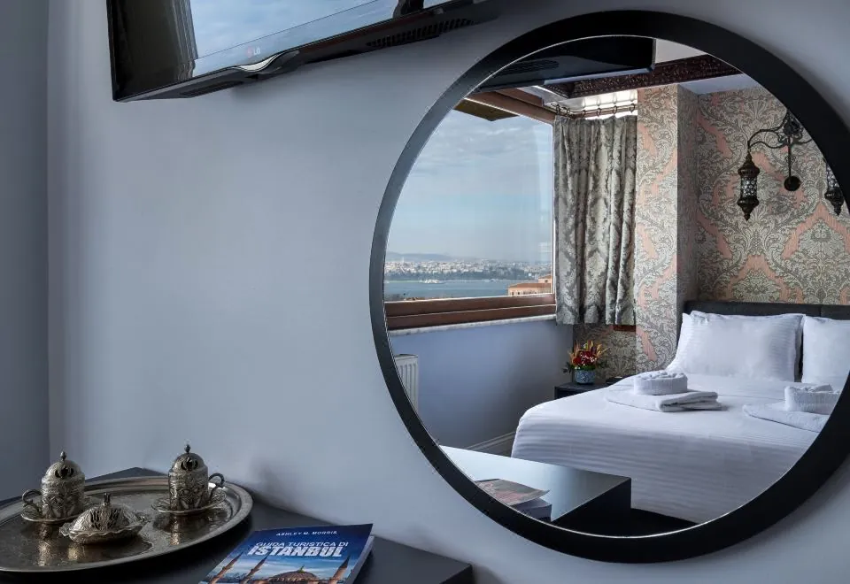 Mytra Hotel