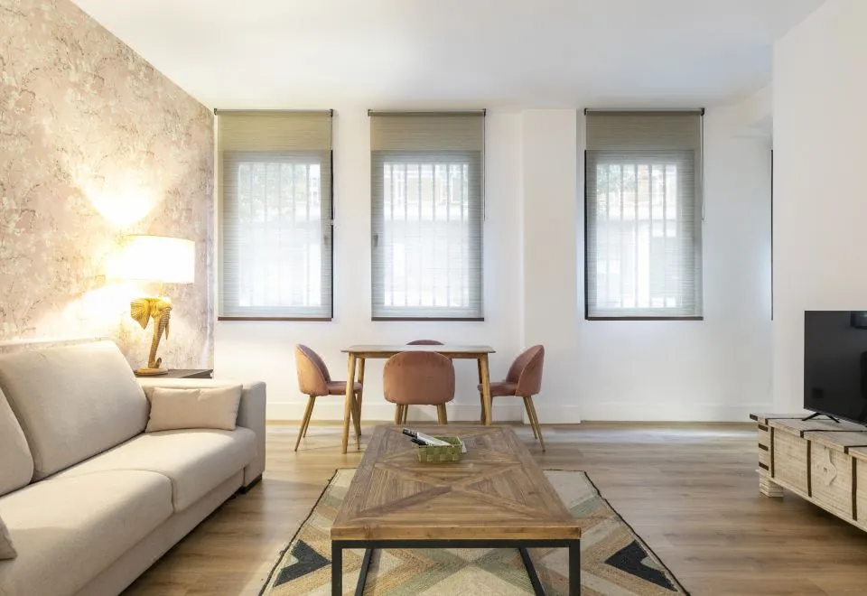 Aparthotel Quo Eraso