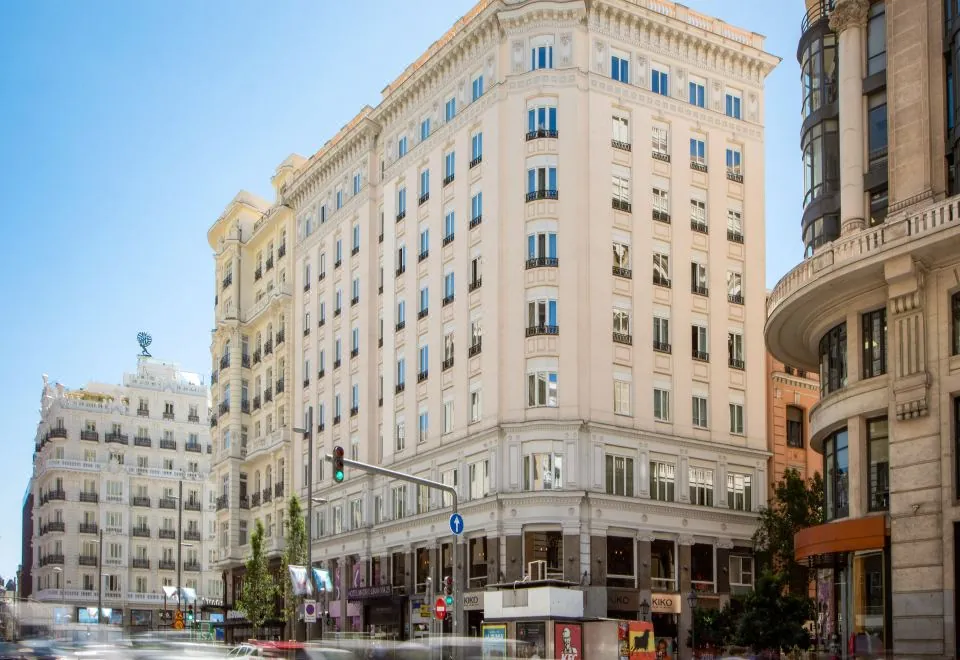Hotel Madrid Gran Via 25, Affiliated by Meliá