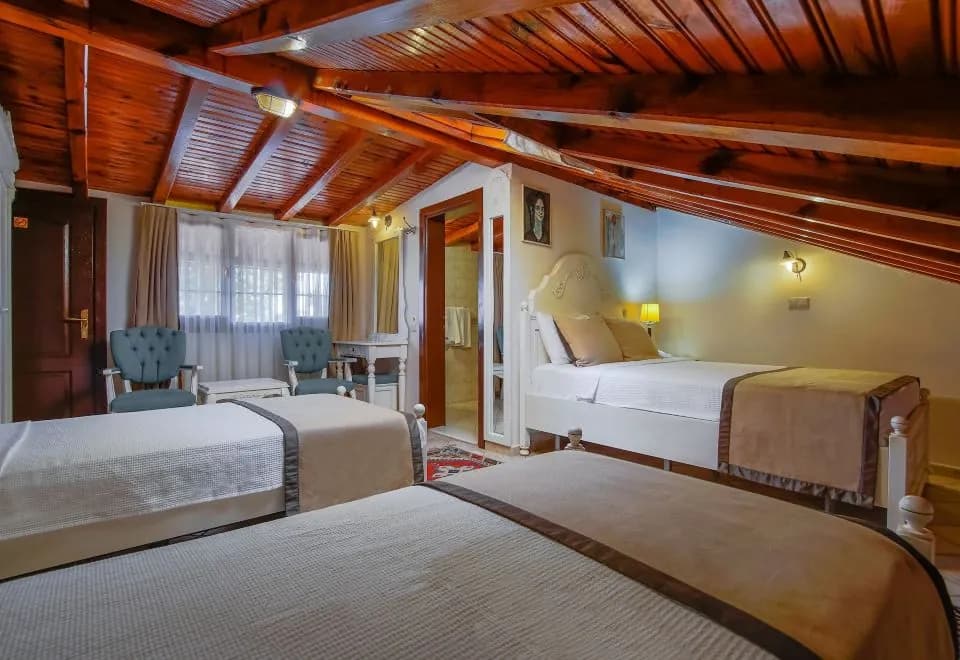 La Paloma Hotel