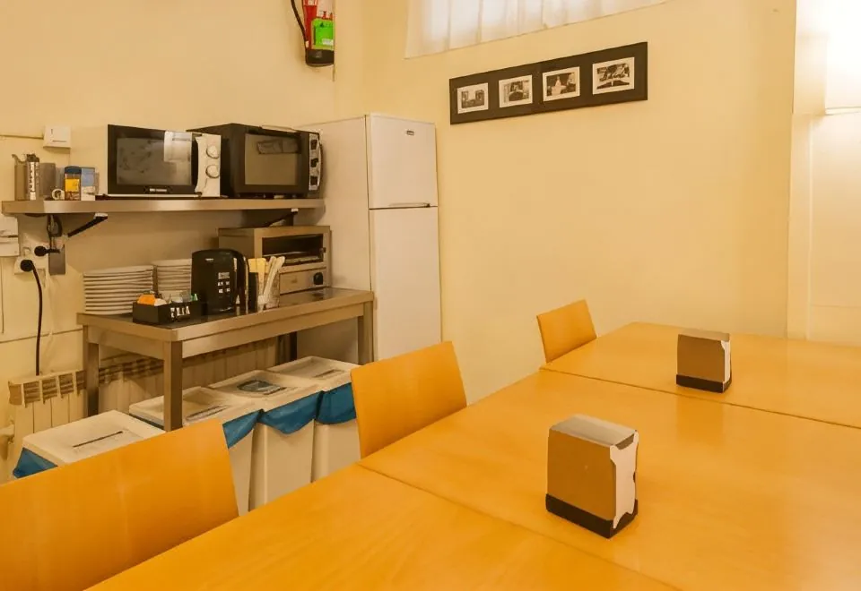 Studio Hostel