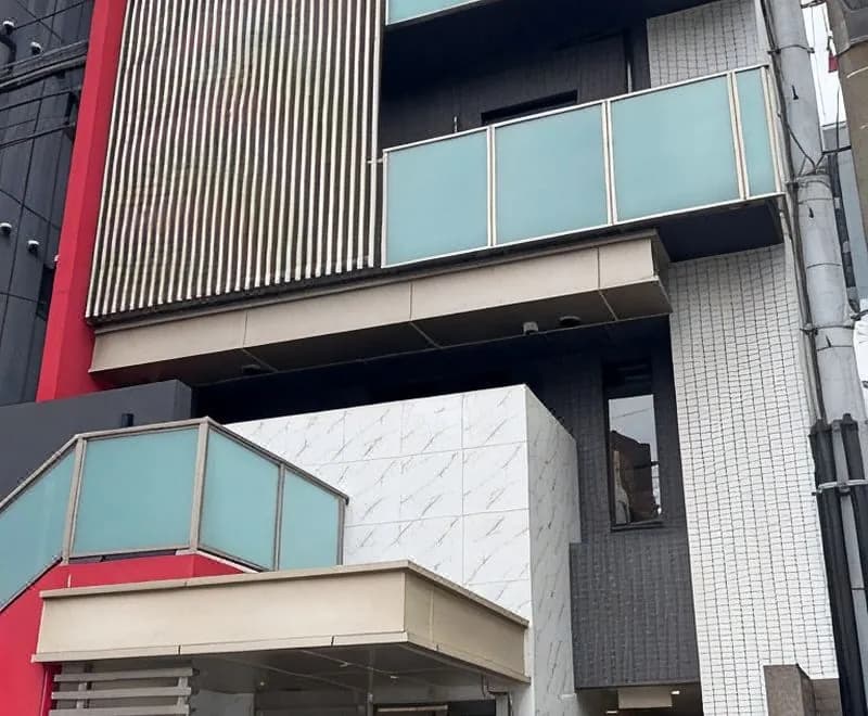 Sonezaki Luxe Hotel