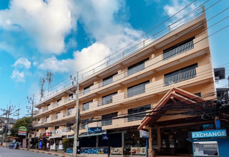 Kata Sun Beach Hotel