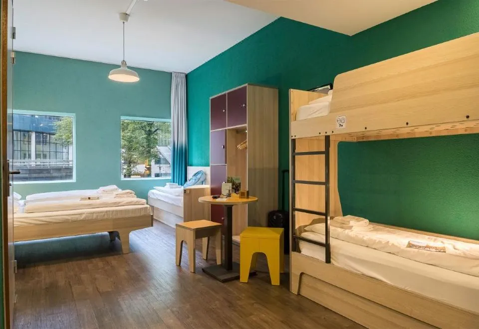 MEININGER Hotel Amsterdam City West