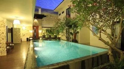Bali Sunset Villa