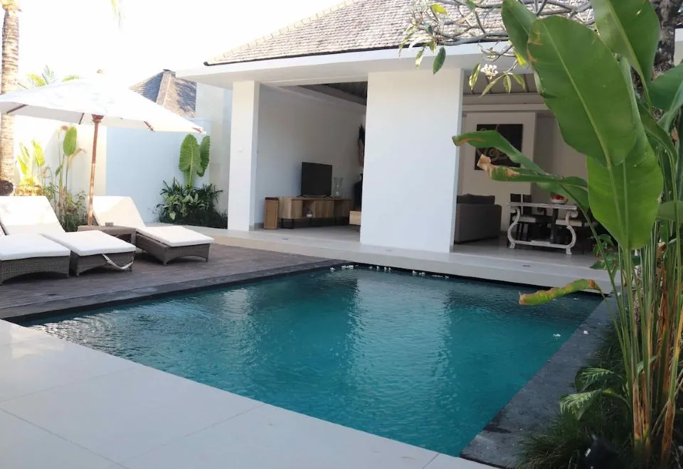 Alami Luxury Villa