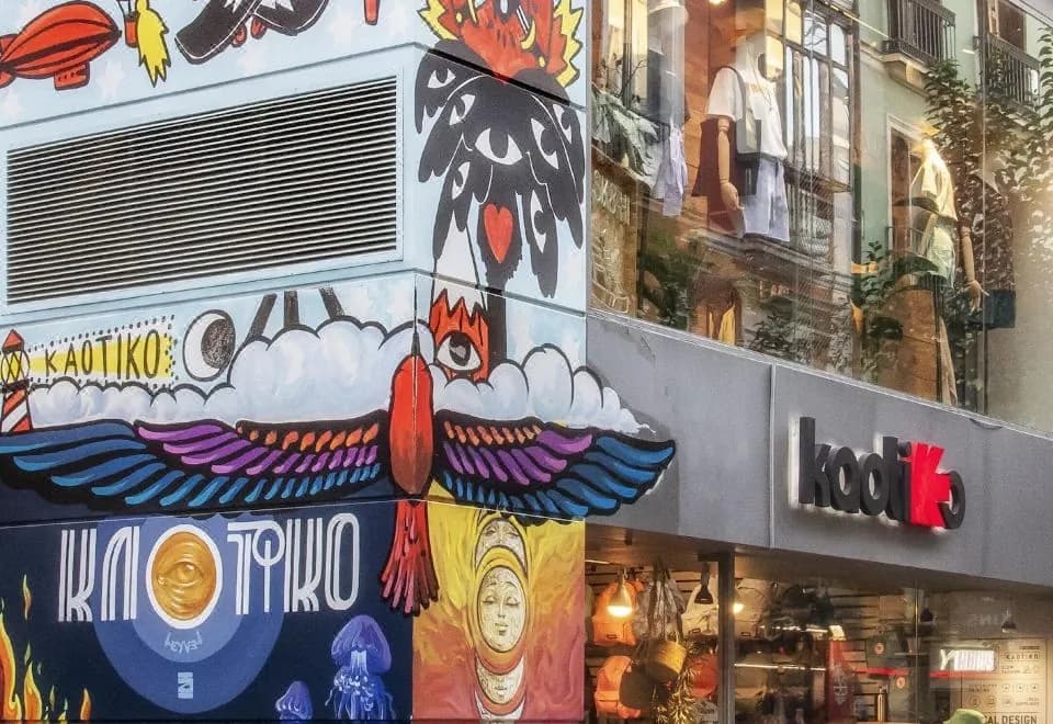 Bob W Chueca