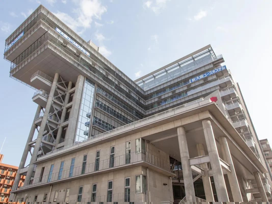 Shin-Osaka Youth Hostel