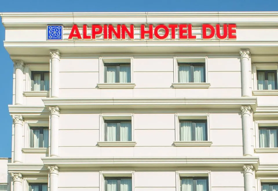 Alpinn Hotel Due