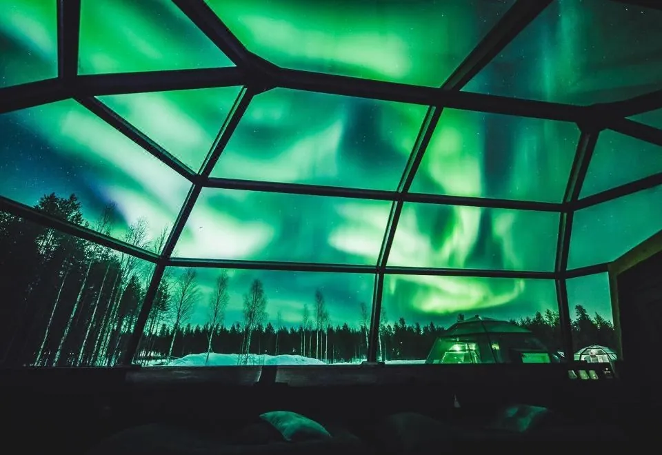 Arctic Glass Igloos