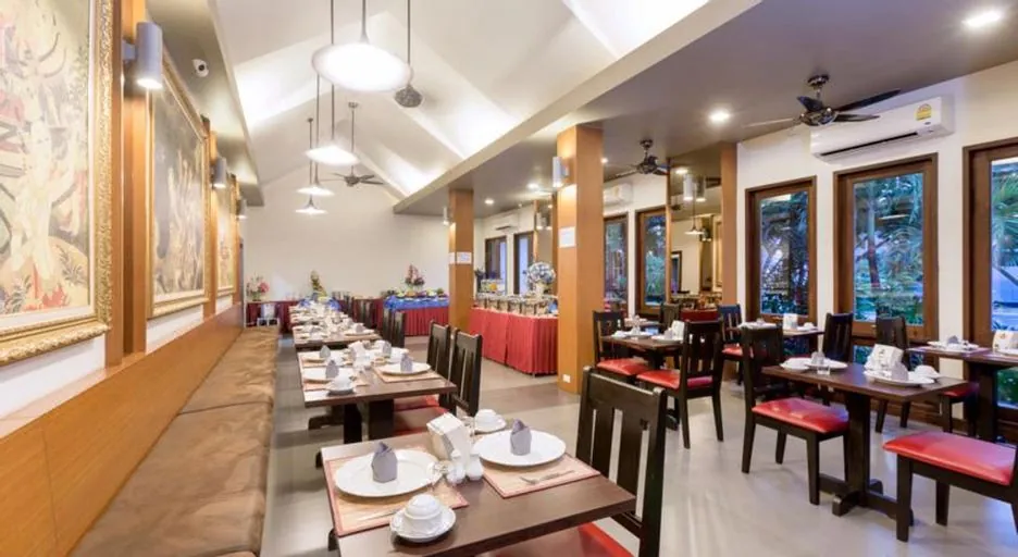 Manhattan Pattaya Hotel