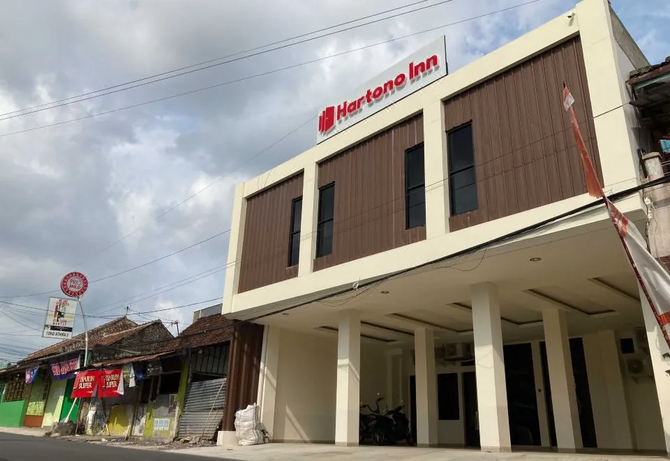 Hartono Inn Seturan Mitra RedDoorz