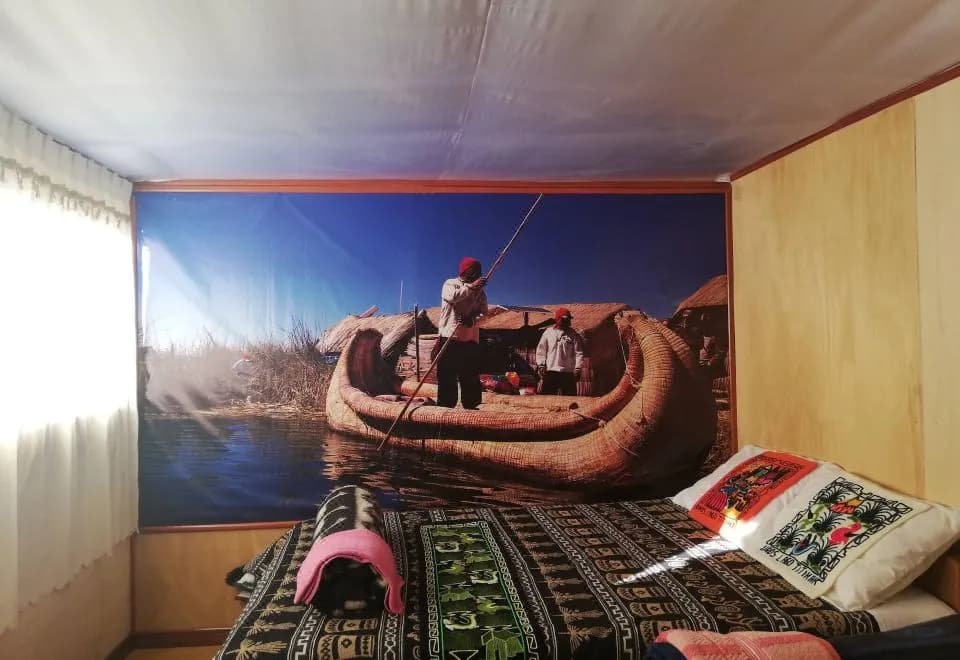 Lucsay Titicaca Lodge