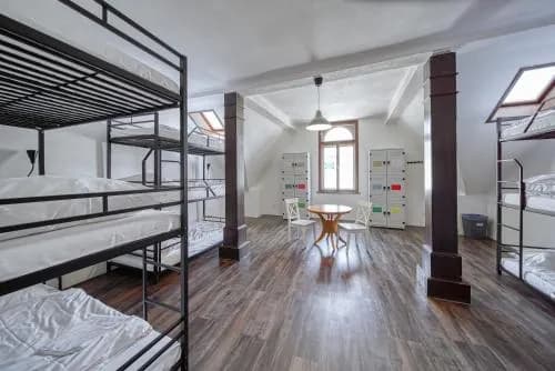 Hostel Orange