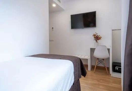 Hotel Bestprice Girona