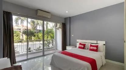 OYO 75389 Pandora House