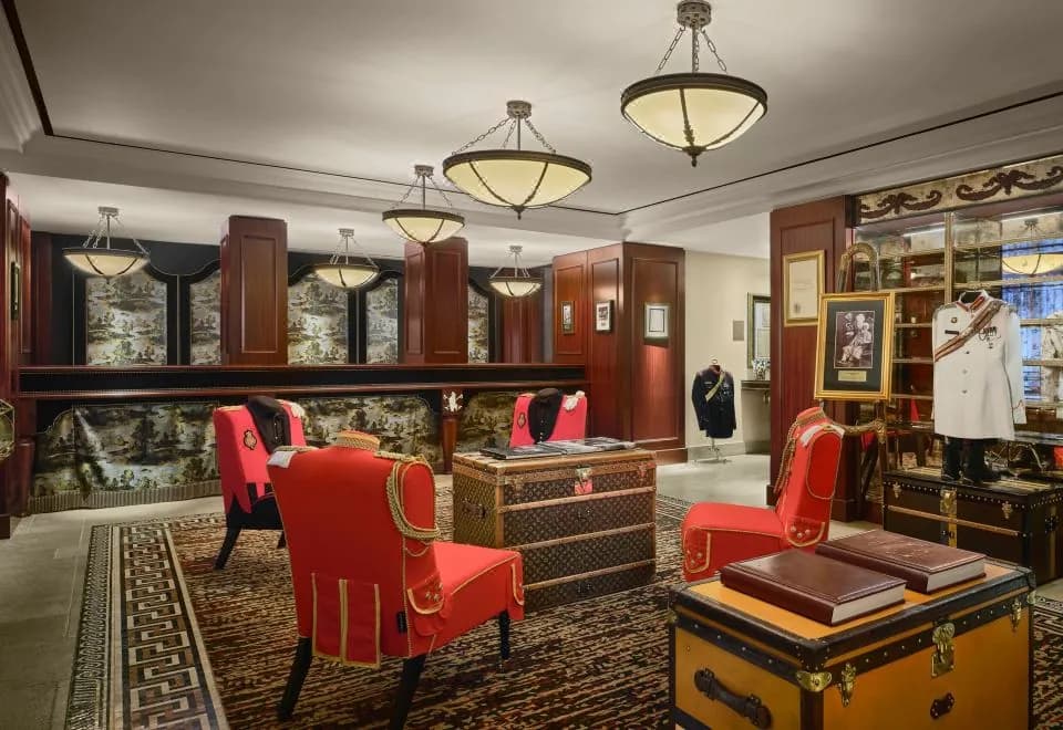 Maxwell Reserve Singapore, Autograph Collection