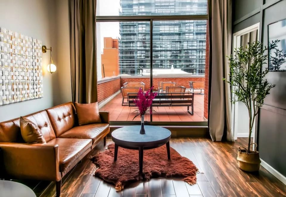 The Modernist Hotel
