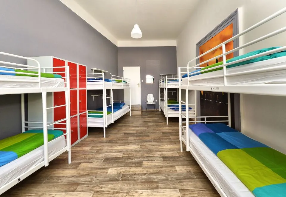 Hostel One Home