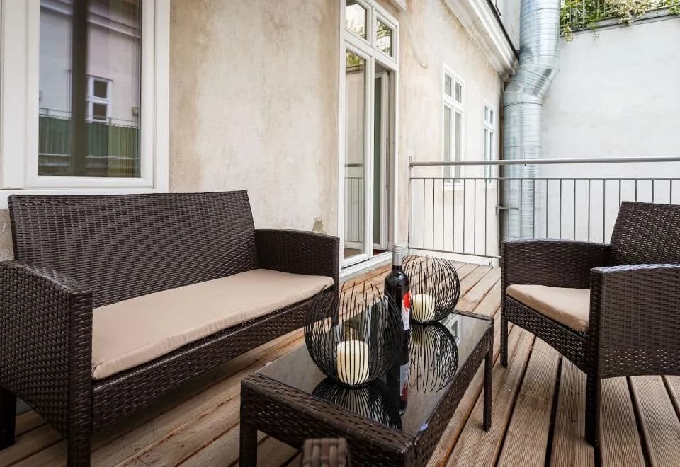 Operngasse Premium in "Your Vienna"