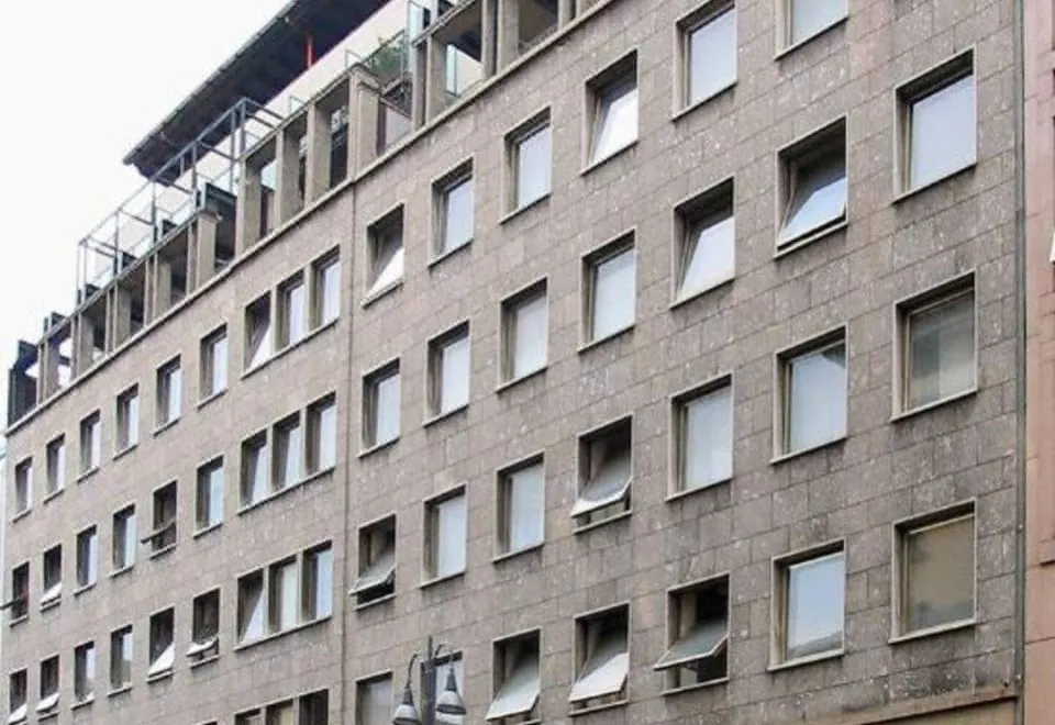 Duomo Hotel & Apartments