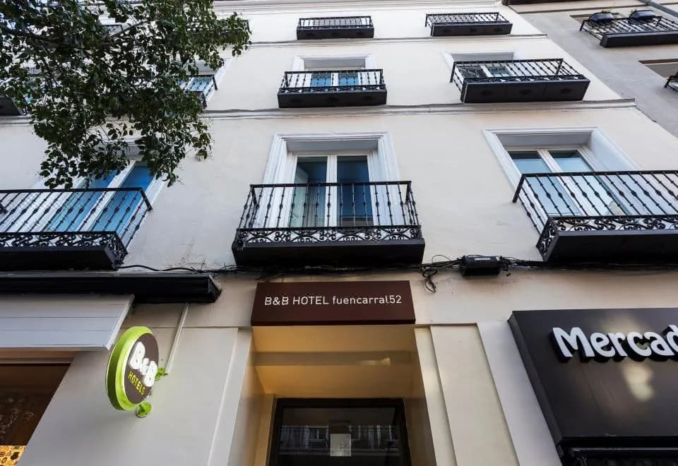 B&B Apartamentos Madrid Centro Fuencarral 46
