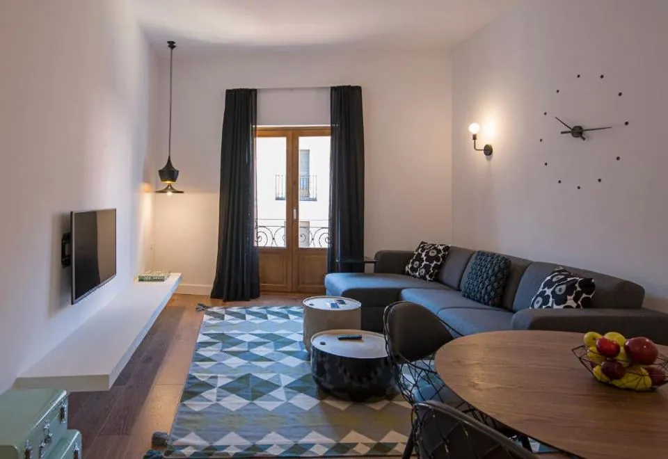 B&B Apartamentos Madrid Centro Fuencarral 46