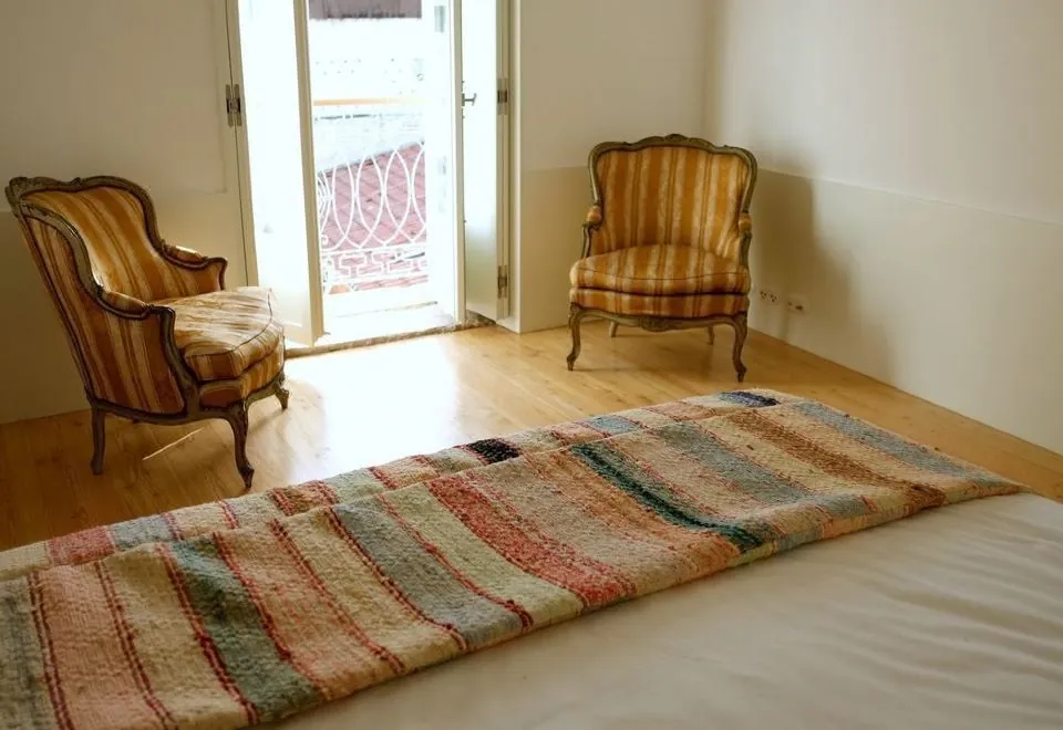 The Late Birds Lisbon - Gay Urban Resort