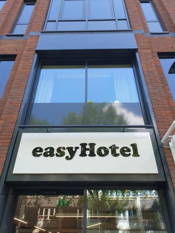 easyHotel Old Street