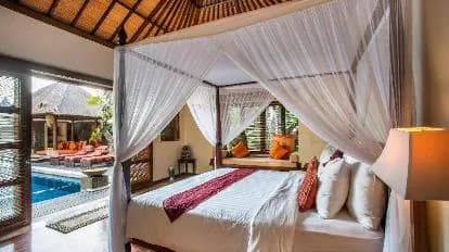 Villa Saffron Seminyak Bali