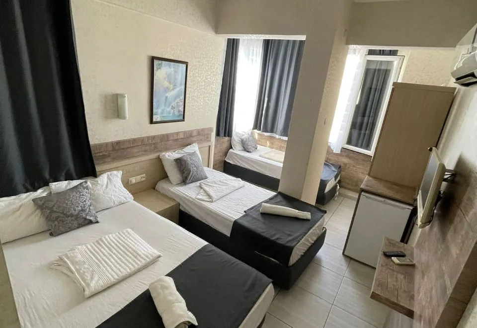 Denizhan Hotel