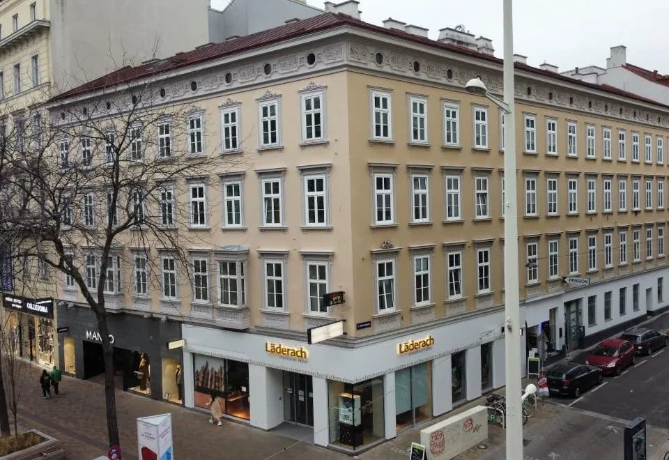 Urban Boutique Hotel