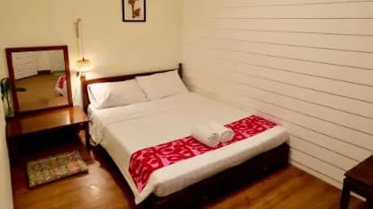 Les Fleurs Bangkok Hostel