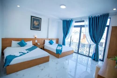 Tea Leaf Hotel