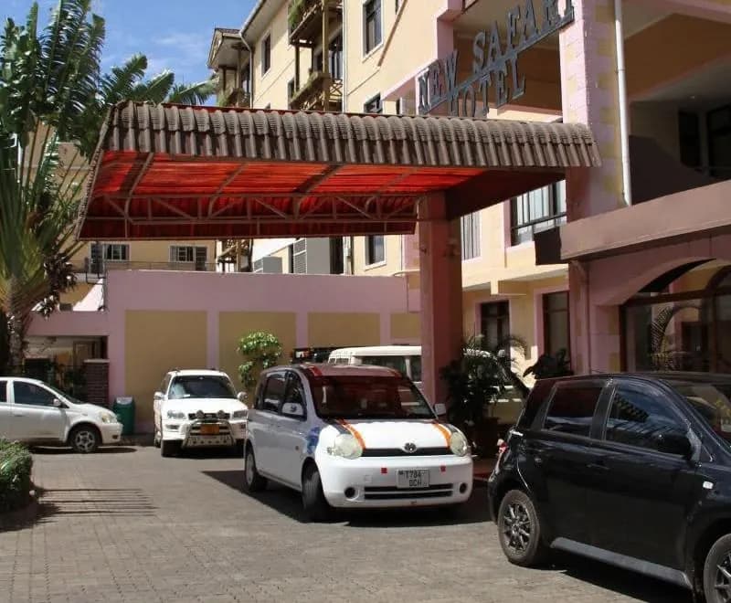 New Safari Hotel
