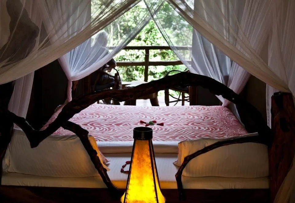 Karama Lodge