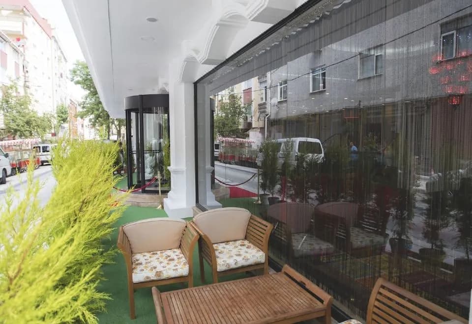 Royal İnci Spa Hotel