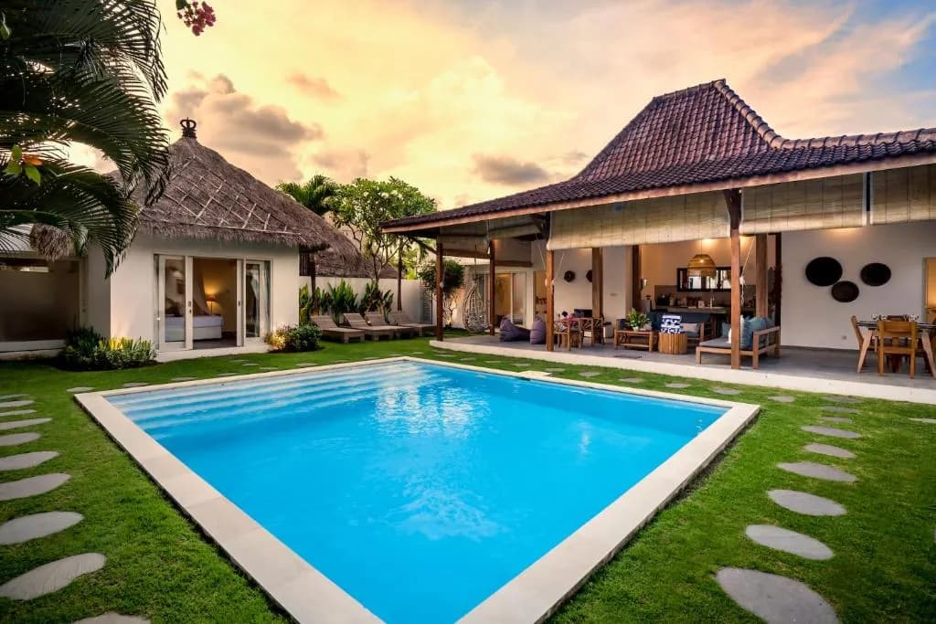 Villa Nakal by Alfred in Bali