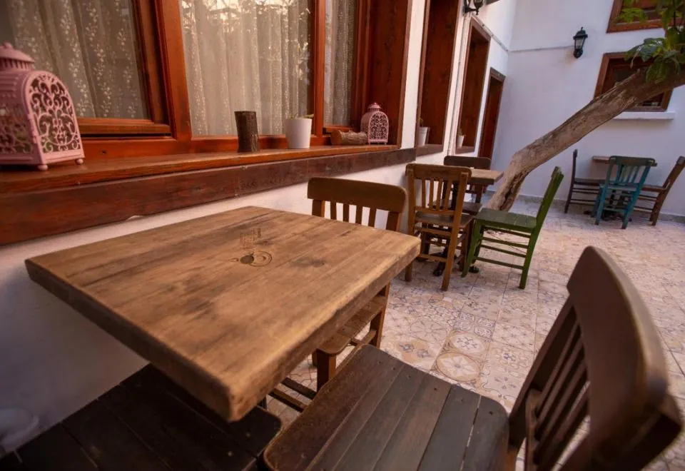 Lily Town Boutique Hotel