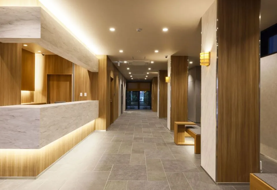 Plum Hotel