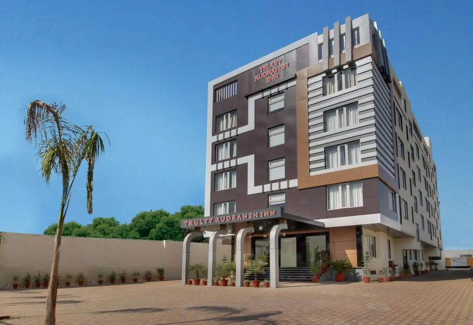 Trulyy Rudransh Inn