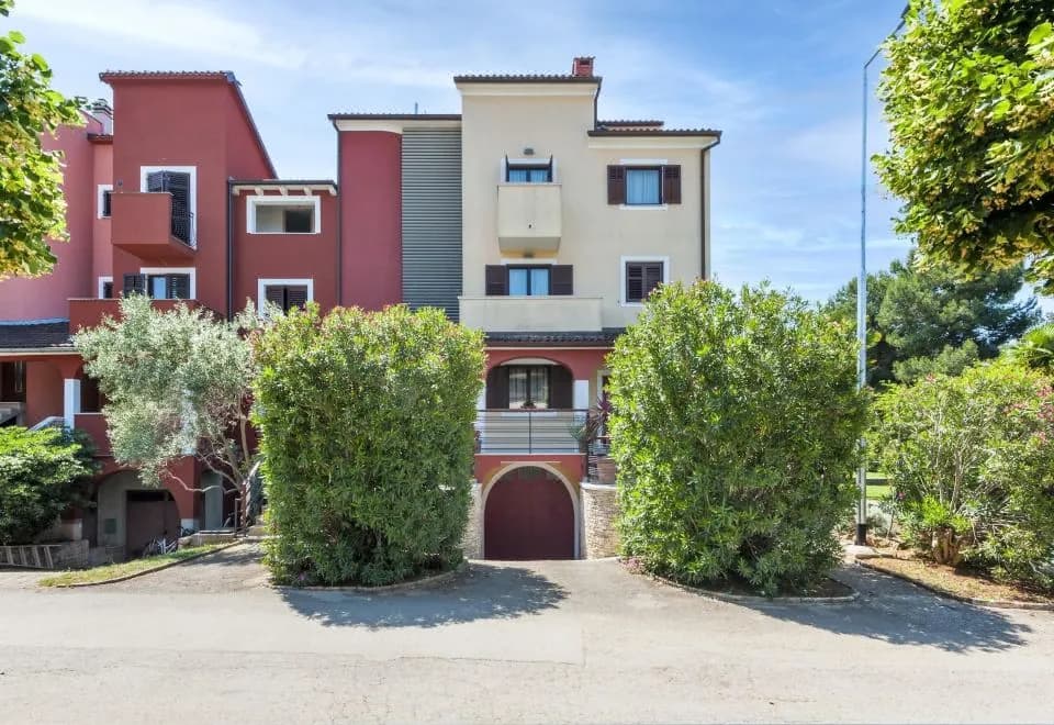 Apartments Villa Rossella 1