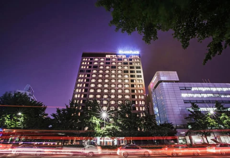 Fraser Place Namdaemun