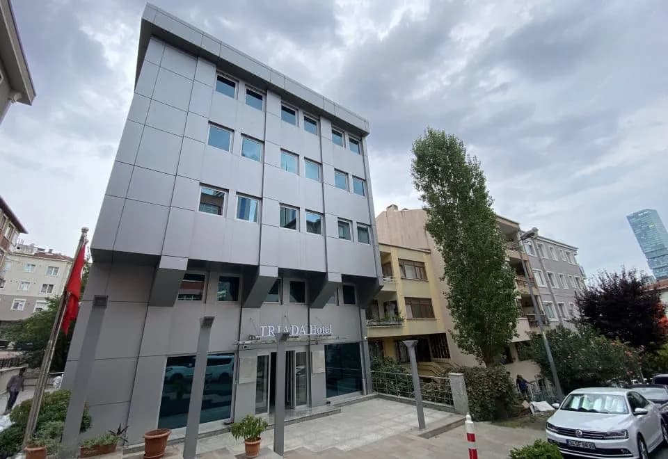 TRİADA HOTEL GAYRETTEPE