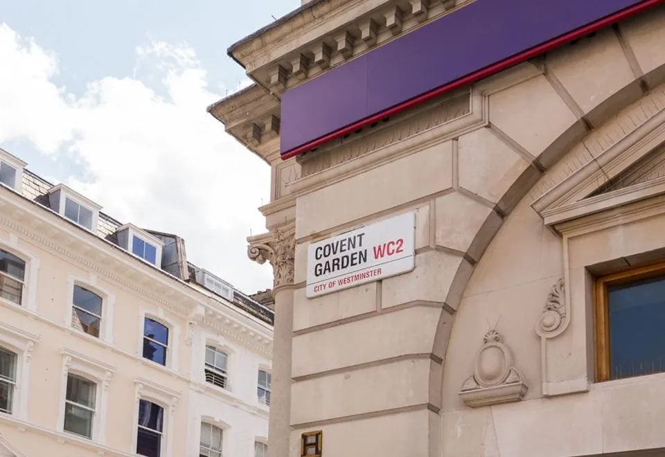 Urban Chic- Covent Garden
